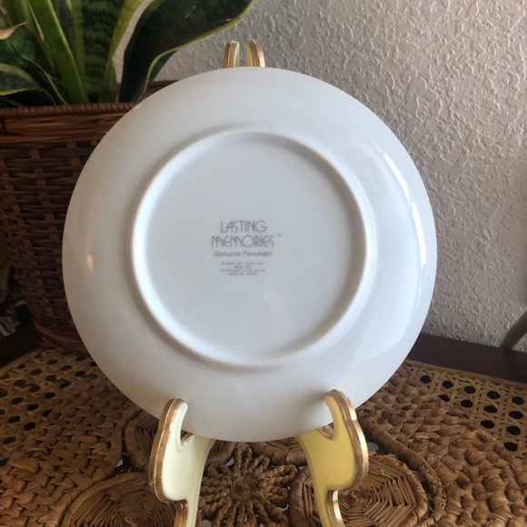 Porcelain "Bless this Home With Warmth ..." Collector Plate by Lasting Memories - Picture 10 of 11